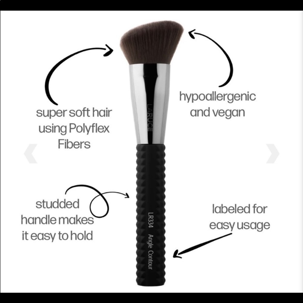 Laruce angled contour brush LR334